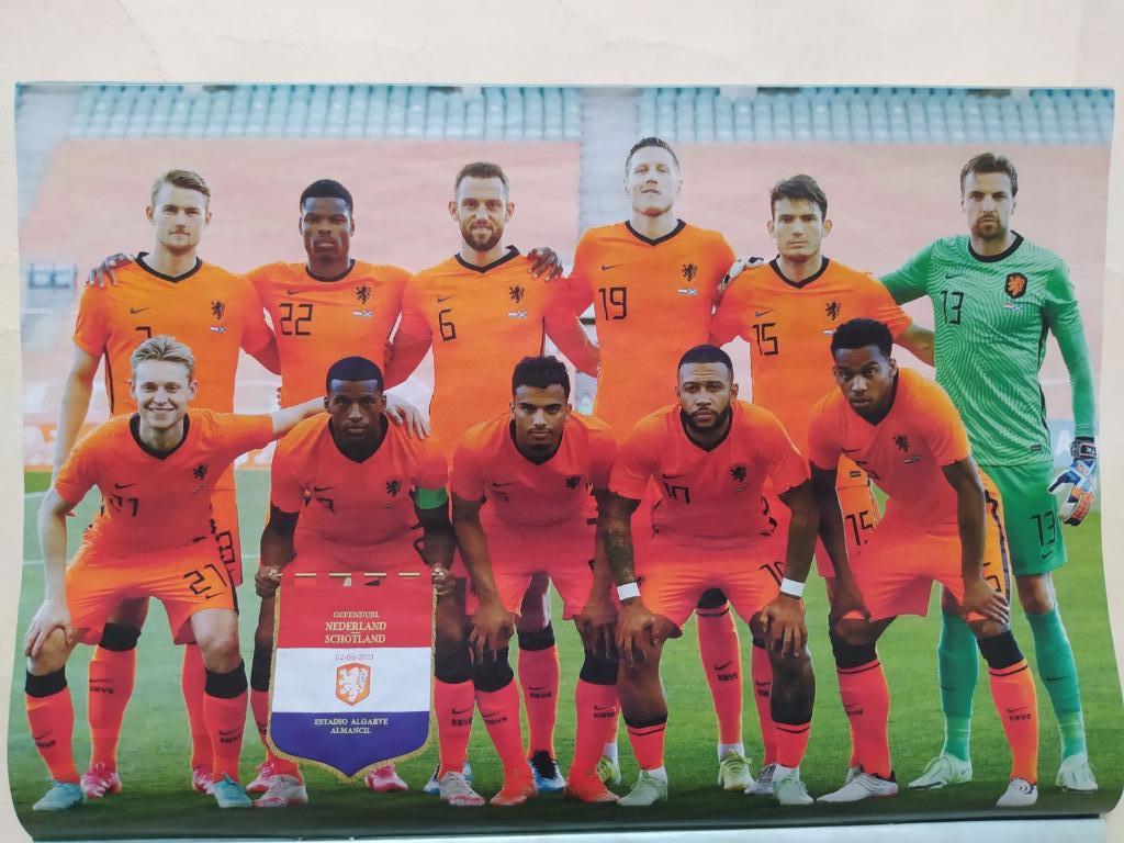 Постер из журнала Футбол Украина участник ЧЕ по футболу 2020 - Нидерланды