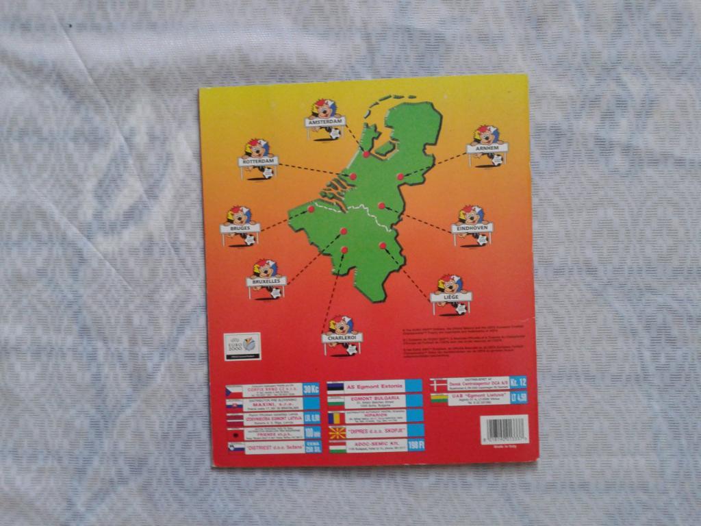 Альбом с наклейками итальянской фирмы PANINI посвящен Чемпионату Европы 2000 год 5