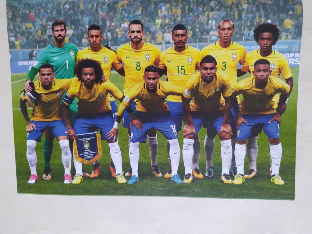 Постер из журнала Футбол Украина участник ЧМ по футболу 2018 - Бразилия