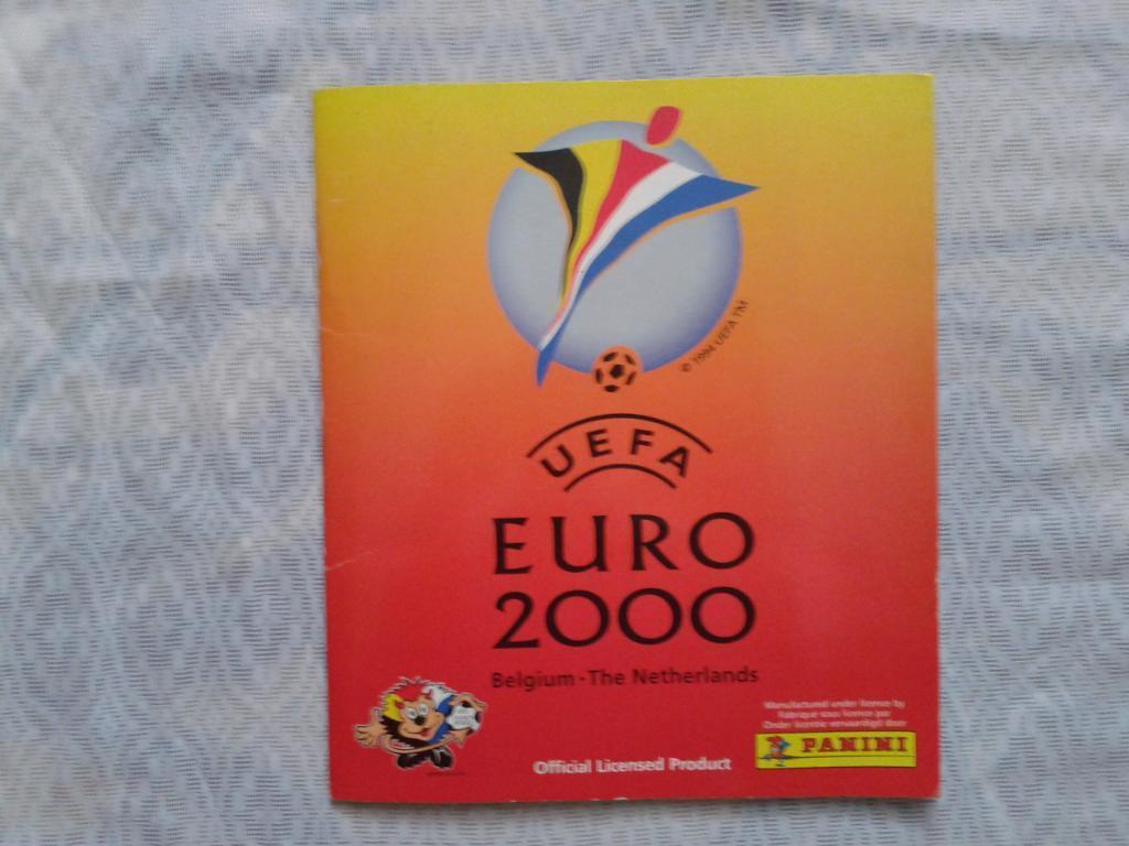 Альбом с наклейками итальянской фирмы PANINI посвящен Чемпионату Европы 2000 год