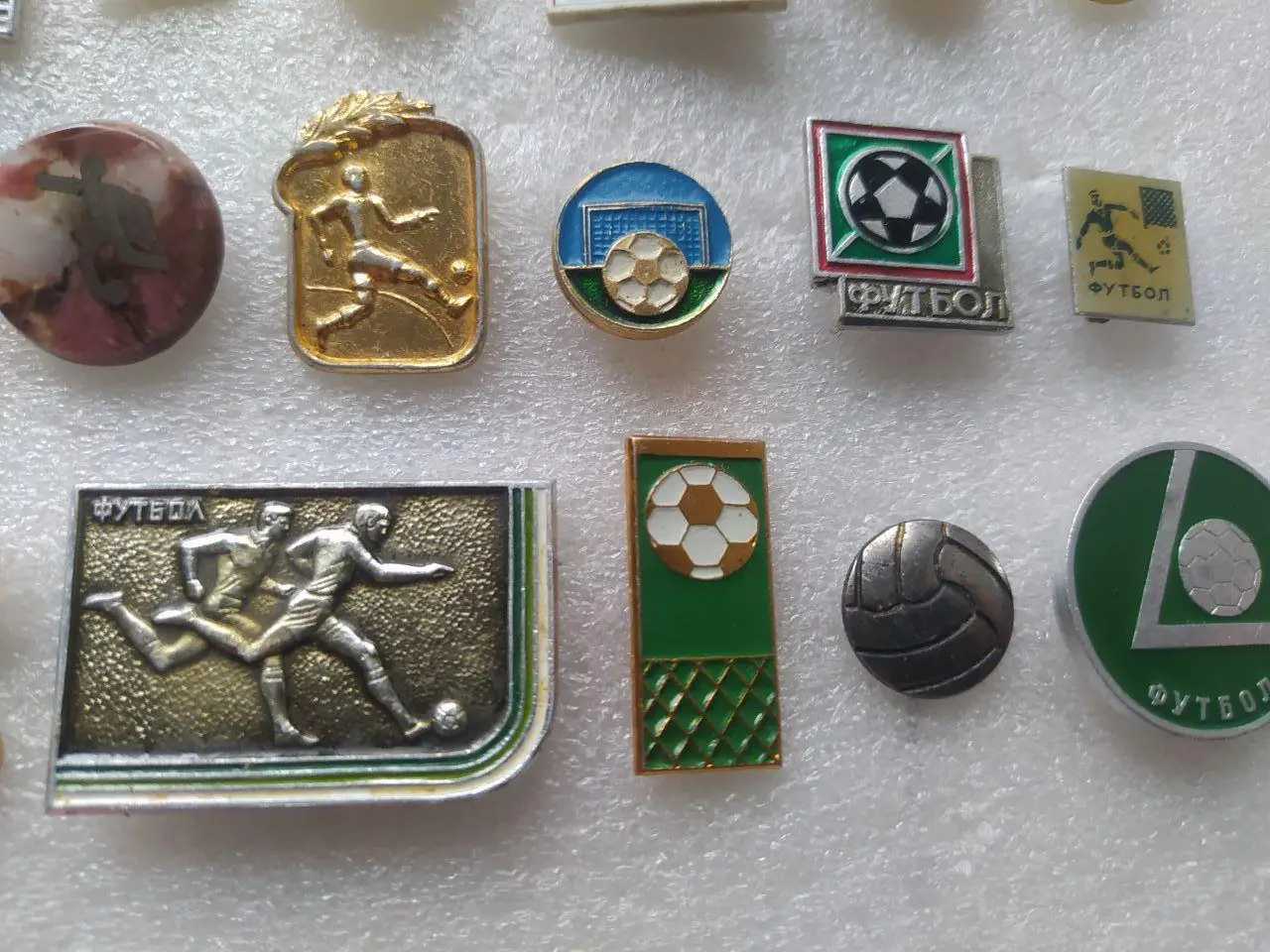 Подборка знаков Футбол,футболист,футболисты одним лотом 40 знаков период СССР 6