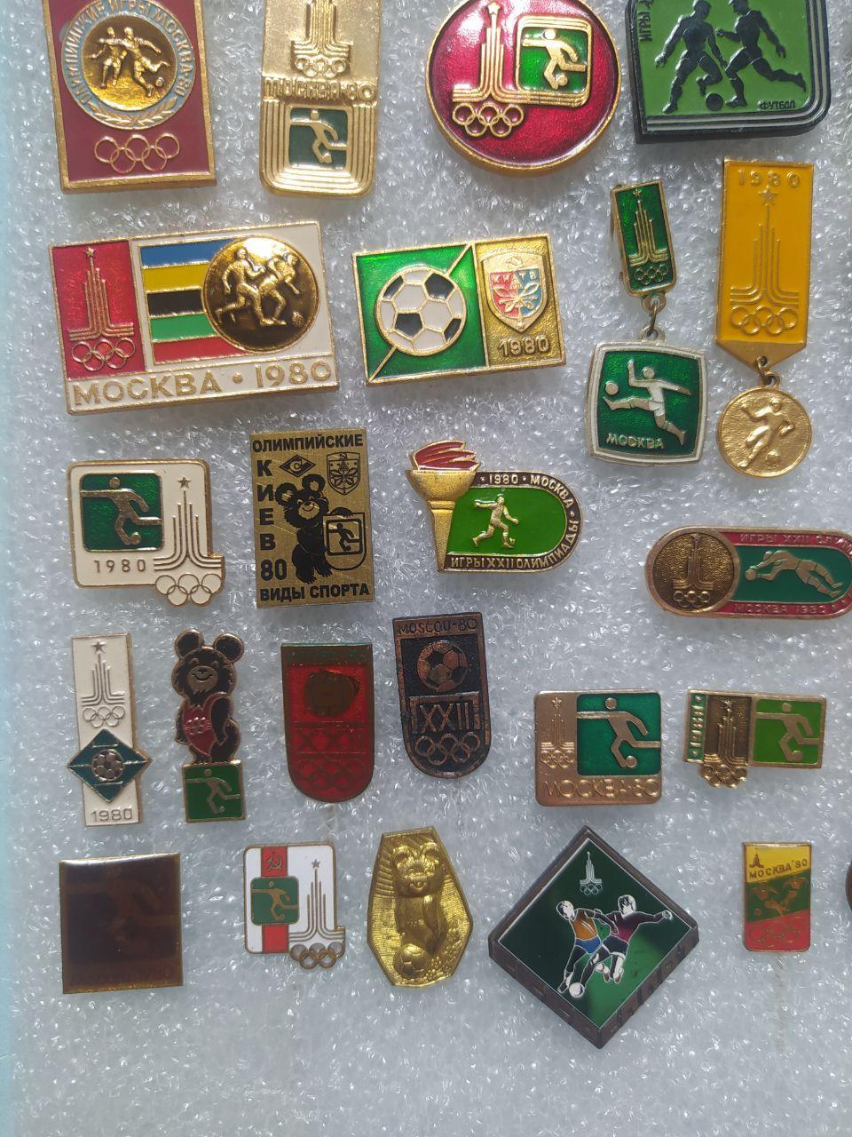 Коллекция знаков Олимпиада 1980 год -футбол в знаках Олипиада 1980 год - 75 шт 2