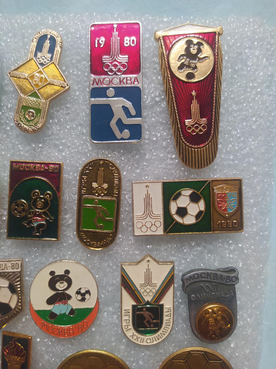 Коллекция знаков Олимпиада 1980 год -футбол в знаках Олипиада 1980 год - 75 шт 5