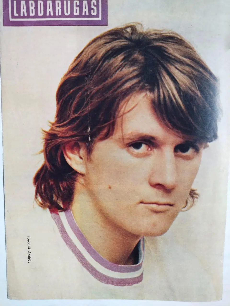 Из журнала LABDARUGAS футболист Андраш Теречик Венгрия