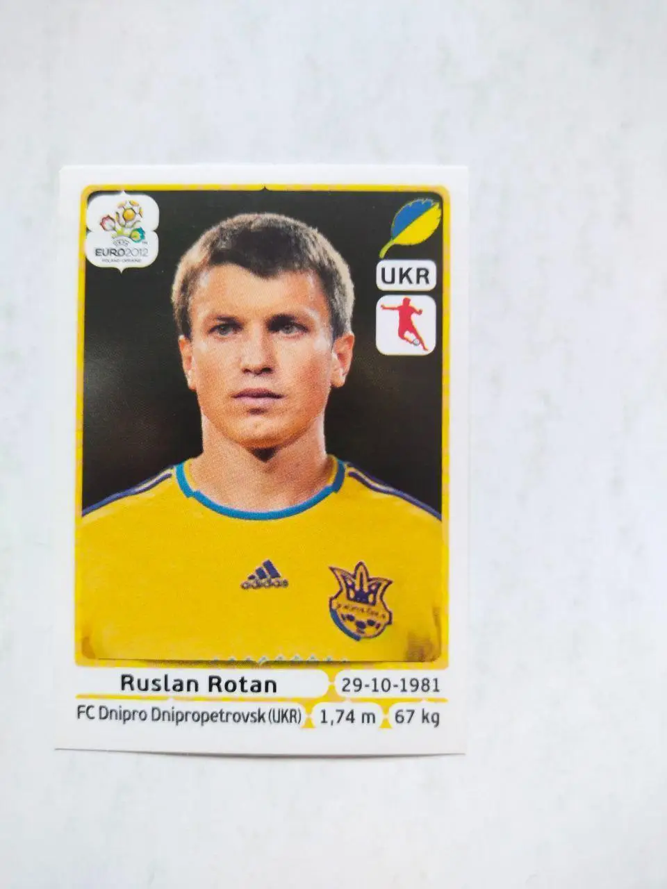 Наклейка ЧЕ - 2012 год PANINI -№ 411