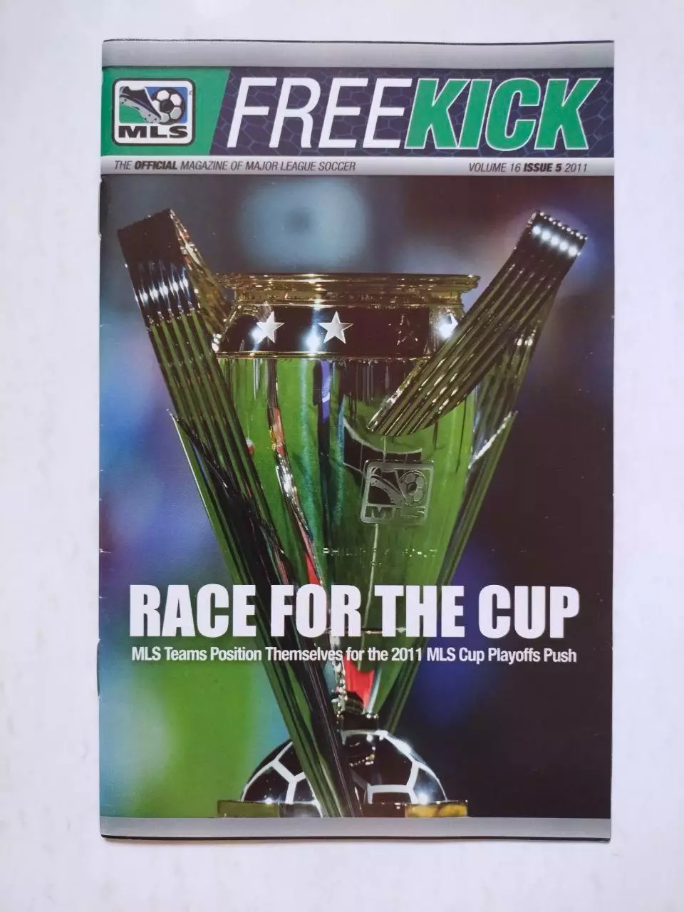 Журнал професиональной футбольной лиги США - Штрафной удар № 5 за 2011 г