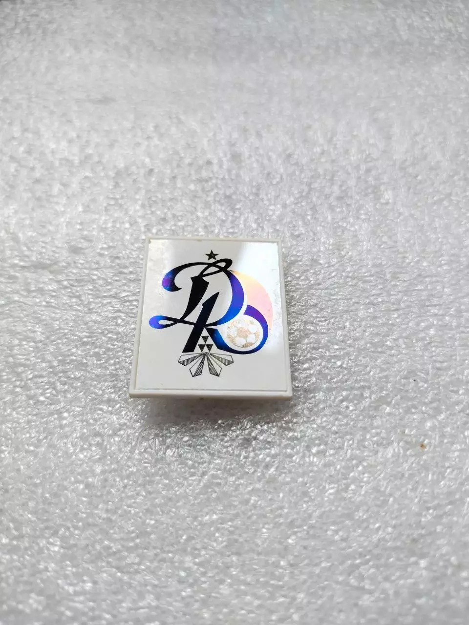 Футбольный клуб Динамо Киев Украина из серии эмблемы клуба 3 - пластмасса ситалл