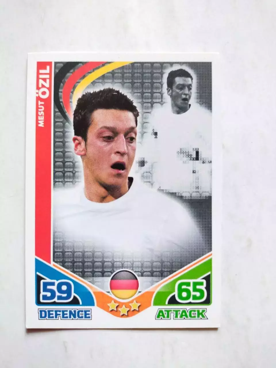 Карточка Topps Match Attax World Cup 2010 - Germany Mesut Ozil 98