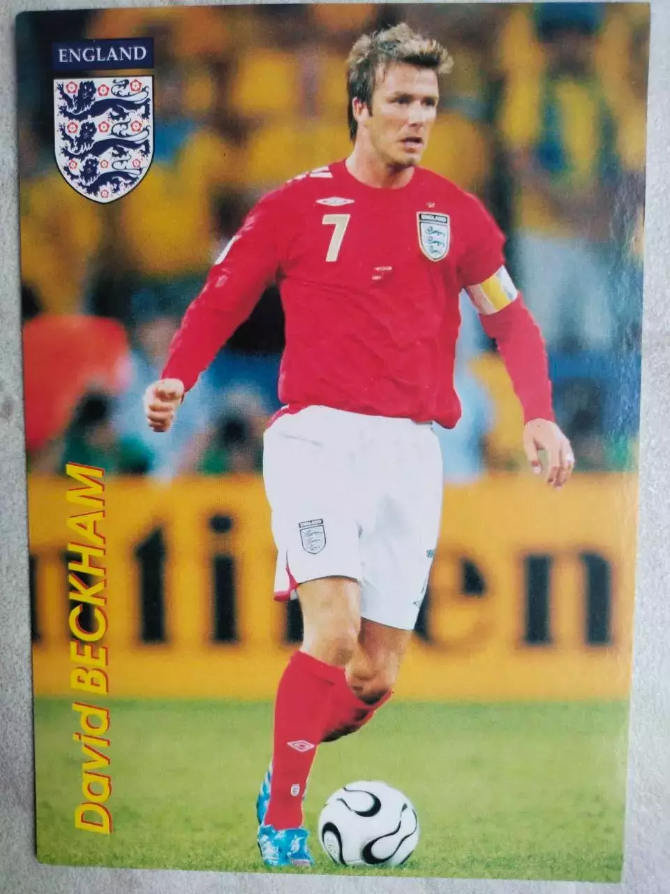 Из серии открыток В МИРЕ ФУТБОЛА ENGLAND David BECKHAM Дэвид БЕКХЭМ № 840