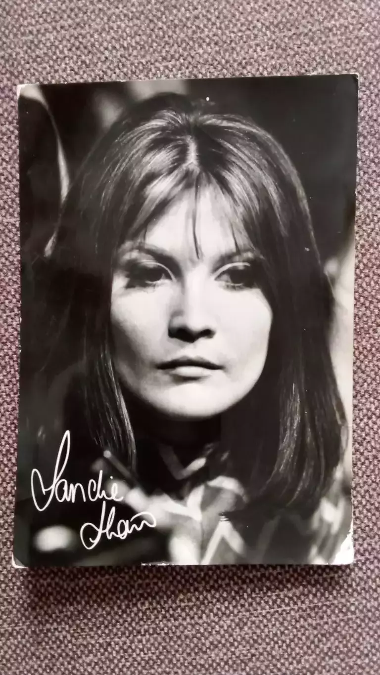 Актеры и актрисы кино и театра зарубежных стран : Sandie Shaw (Чехословакия)