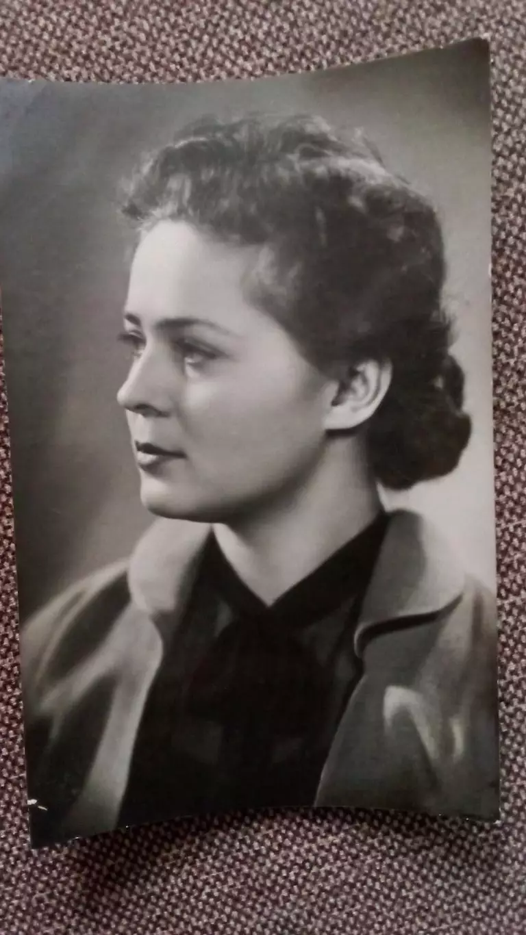 Артисты зарубежного кино и театра : Тамара Логинова 1956 г. Артисты СССР ИЗОГИЗ