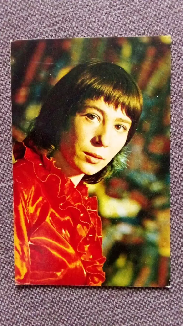 Актеры и актрисы кино и театра СССР : Елена Камбурова 1974 г. Эстрада СССР