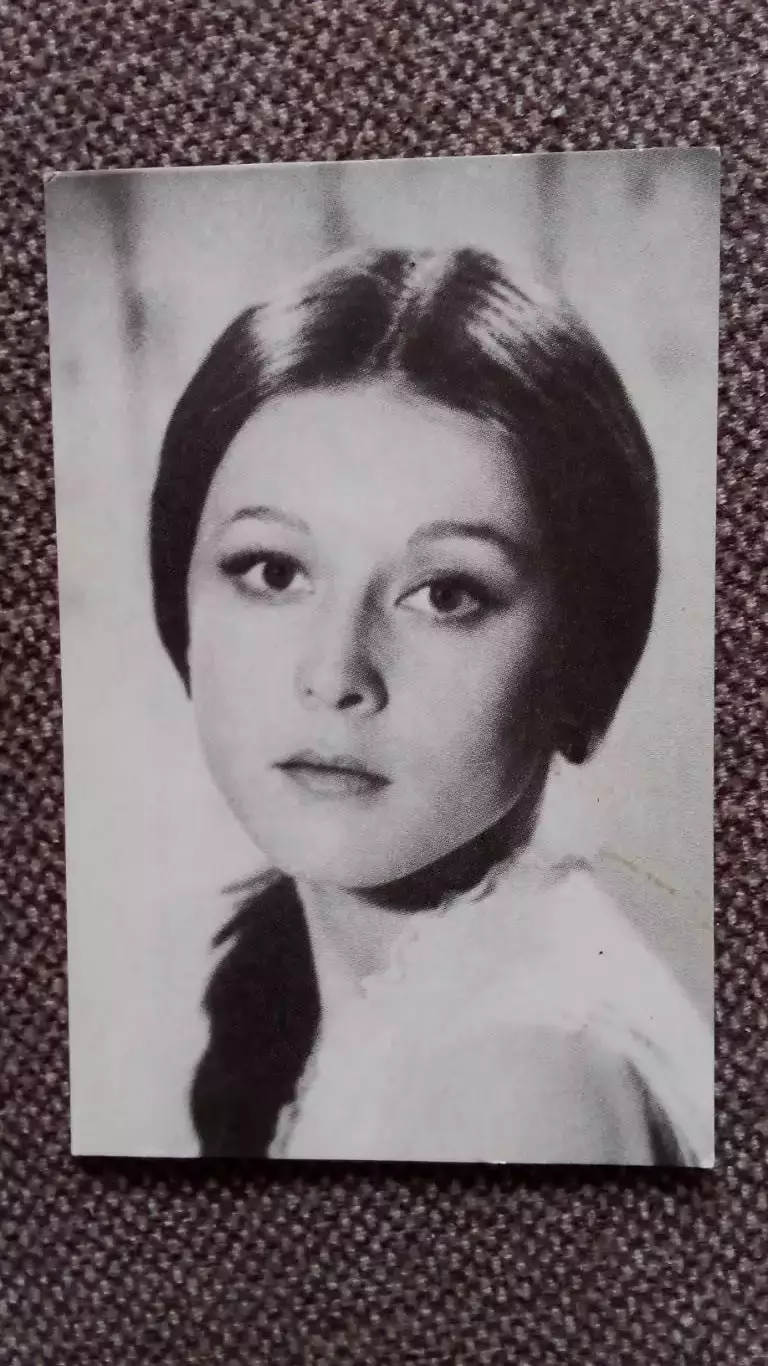 Актеры и актрисы кино и театра СССР : Елена Прудникова (70 - е годы) Артисты