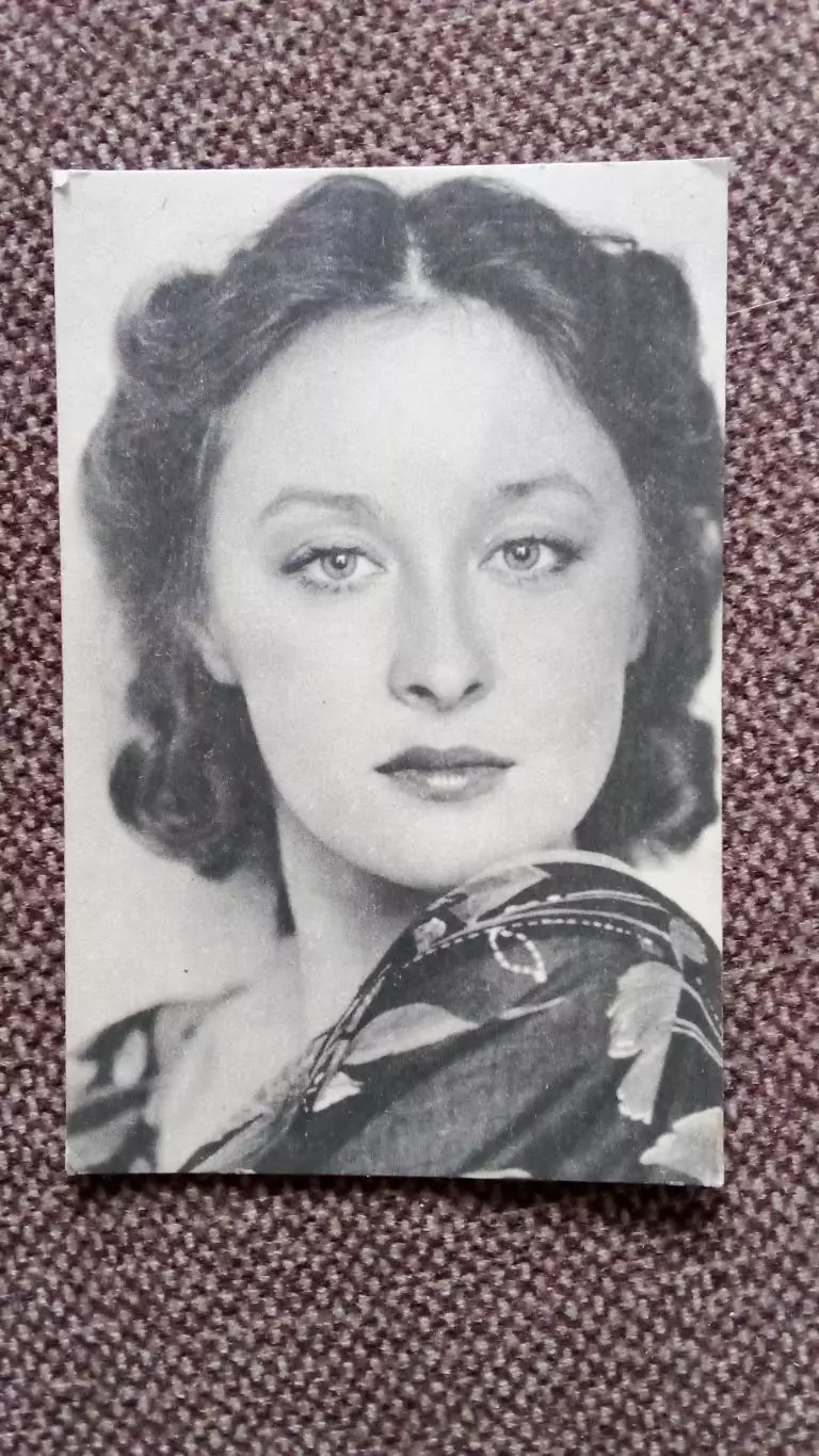 Актеры и актрисы кино и театра СССР : Лариса Удовиченко 70 - е годы Артисты СССР