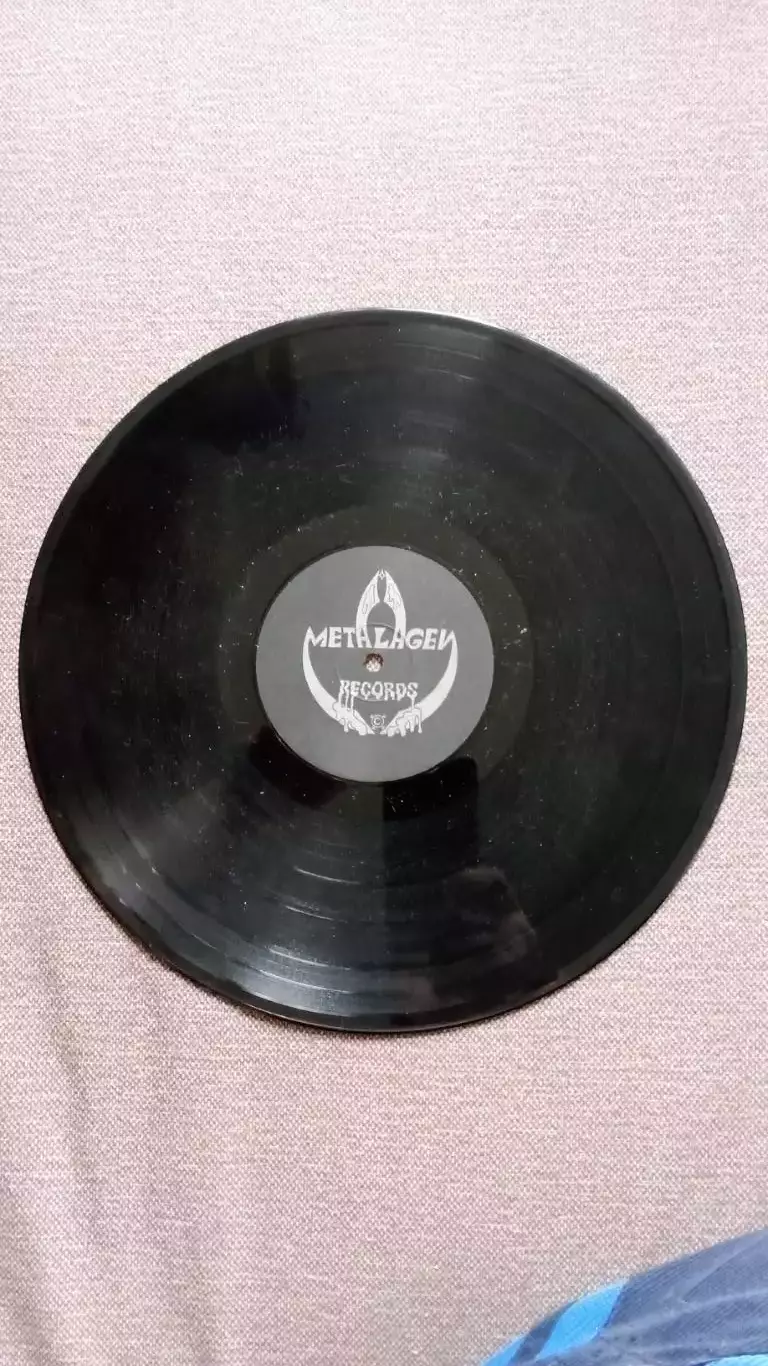 Рок - группа Крюгер - Рожденный мраком 1992 г. Death Trash Heavy Metal (NM) 6