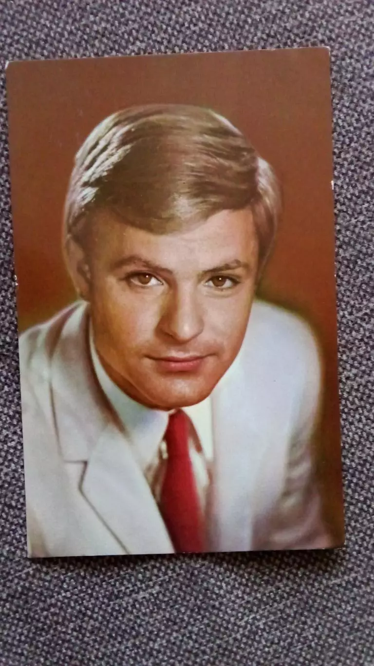 Актеры и актрисы кино и театра СССР : Родион Нахапетов 1968 г. Артисты СССР