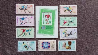 Венгрия Чемпионат Мира в Англии 1966 полная серия с блоком MNH ** Футбол Спорт