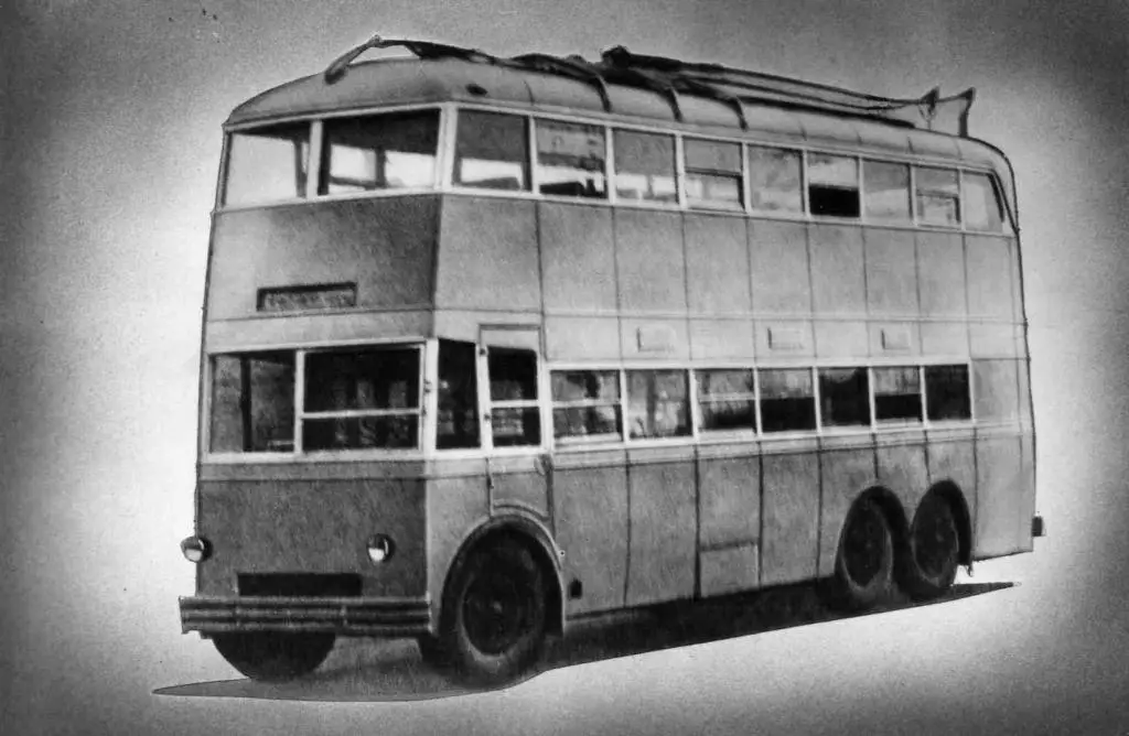 Двухэтажный троллейбус ЯТБ - 3 ( 1938 - 1939 ) 1984 г.