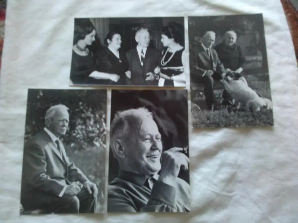 Писатель СССР М.А. Шолохов 1975 г. полный набор - 12 открыток (чистые , в идеале 4