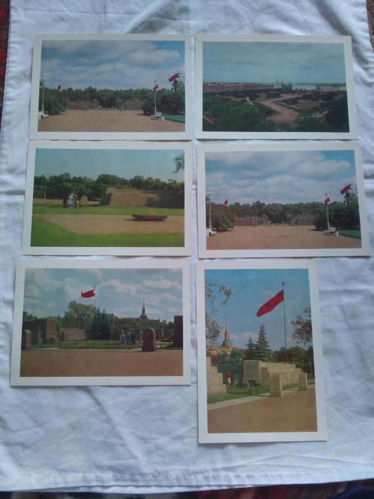Памятник борцам революции на Марсовом поле 1981 г. (полный набор - 12 открыток) 3