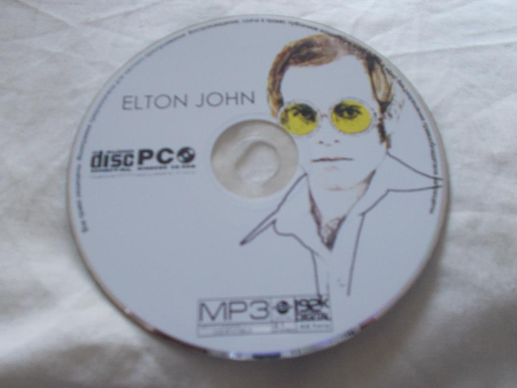 MP - 3 диск Elton John 14 альбомов ( 1970 - 2006 гг. ) Лицензия 2