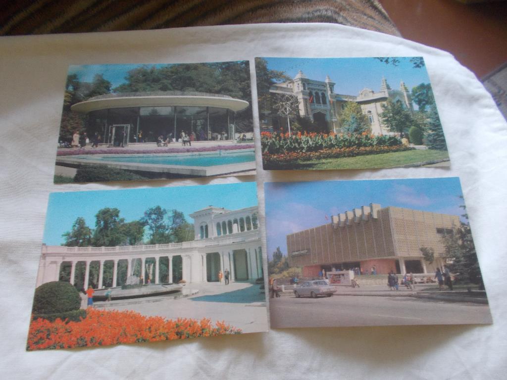 Кисловодск 1981 г. ( полный набор - 10 открыток ) чистые , почтовые с марками 1