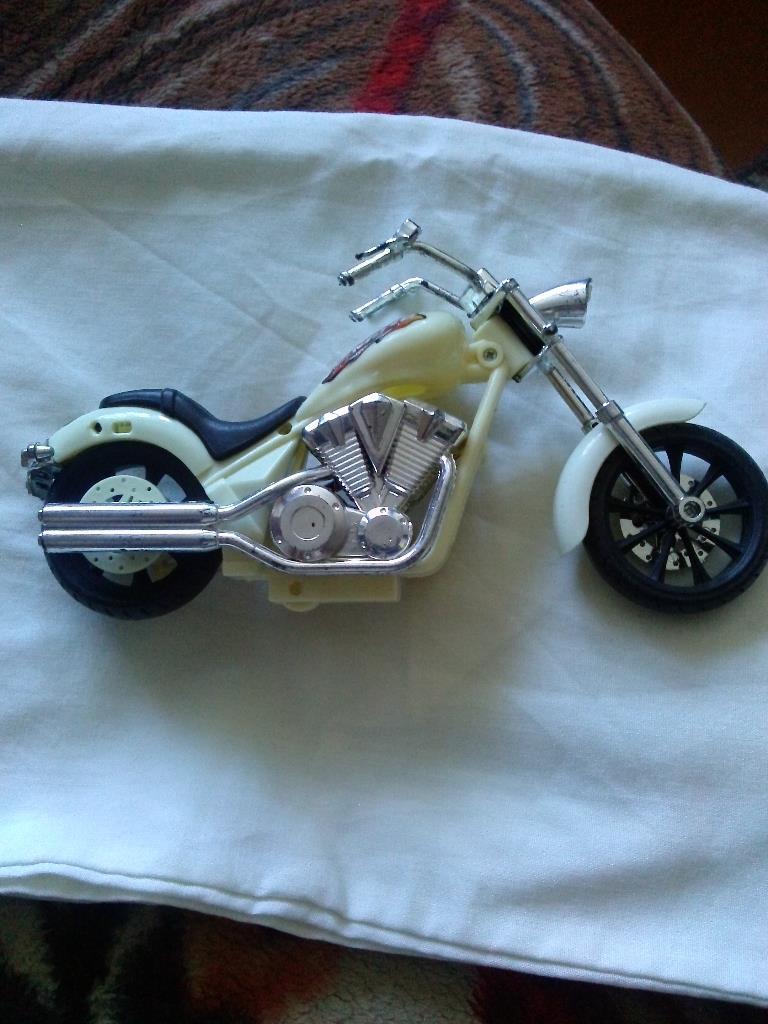 МотоциклHarley - Davidson( новый ) 2