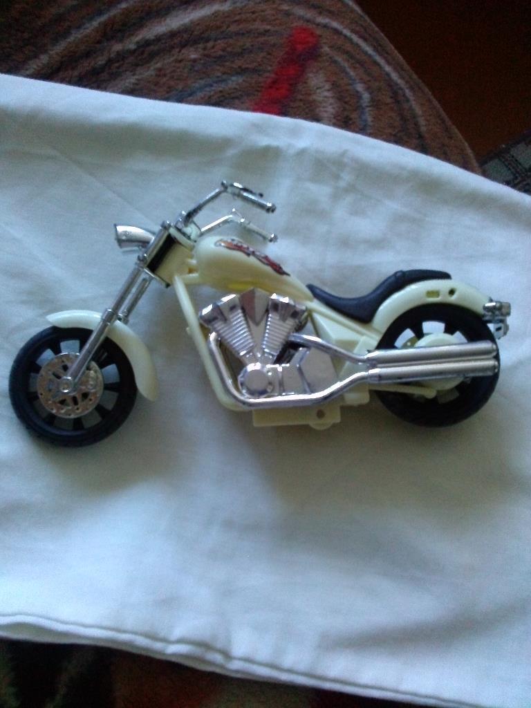МотоциклHarley - Davidson( новый ) 3