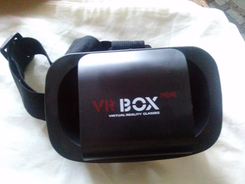 Очки виртуальной реальности VR Box - Virtual Reality Classes ( новые )