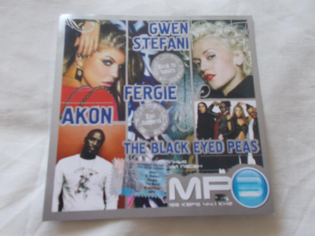 CD МР - 3 : Akon , Gwen Stefani , Fergie , The Black Eyed Peas (сборник альбомов