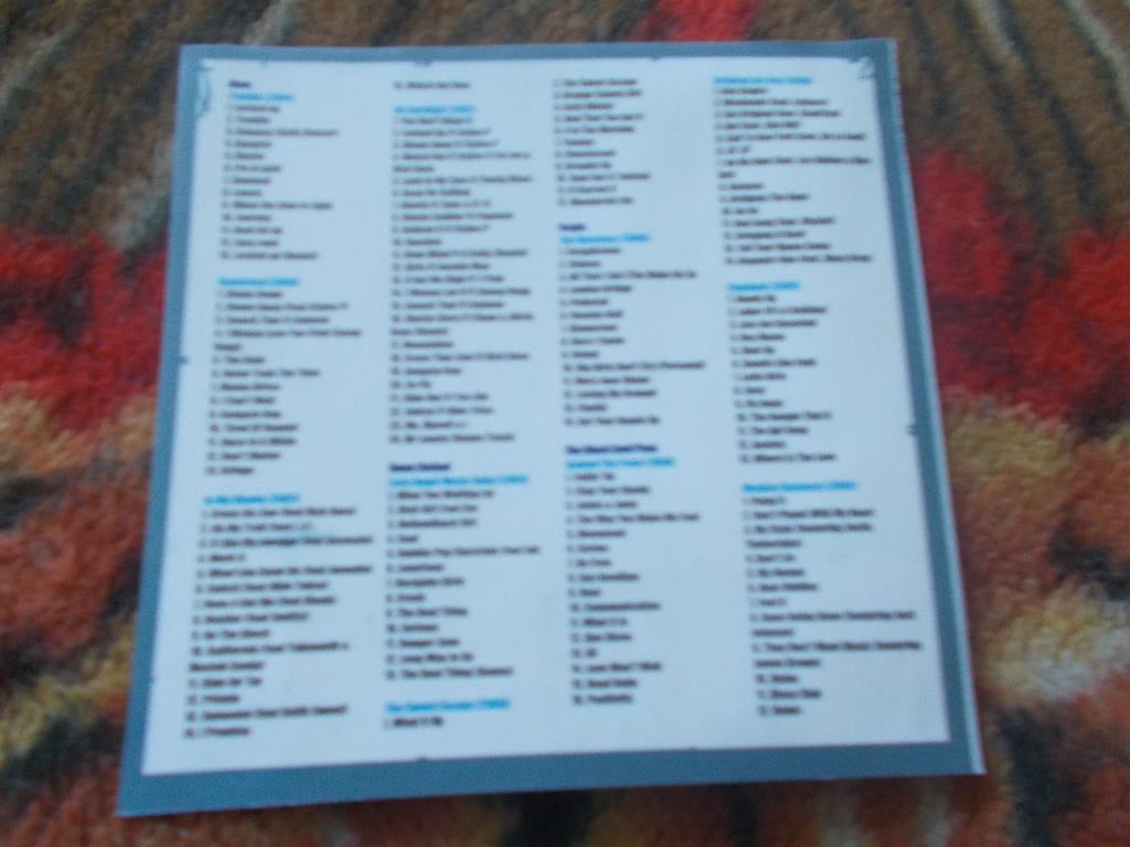CD МР - 3 : Akon , Gwen Stefani , Fergie , The Black Eyed Peas (сборник альбомов 1