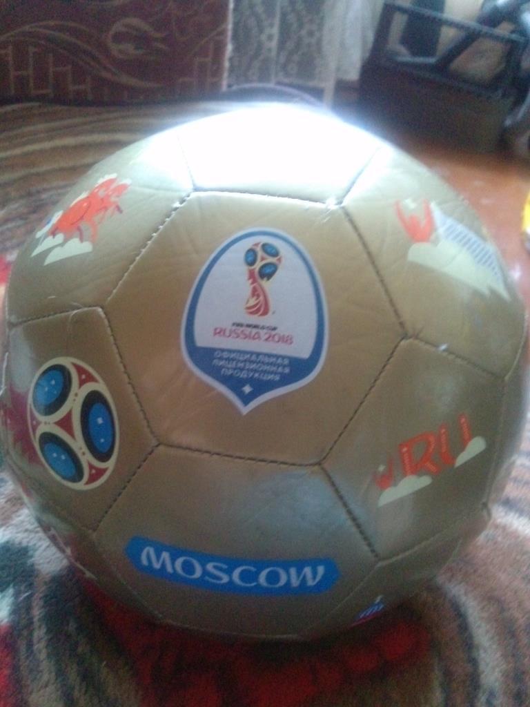 Сувенирный мяч Чемпионата Мира 2018 г. в России (Продукт ФИФА) FIFA TM Футбол 7