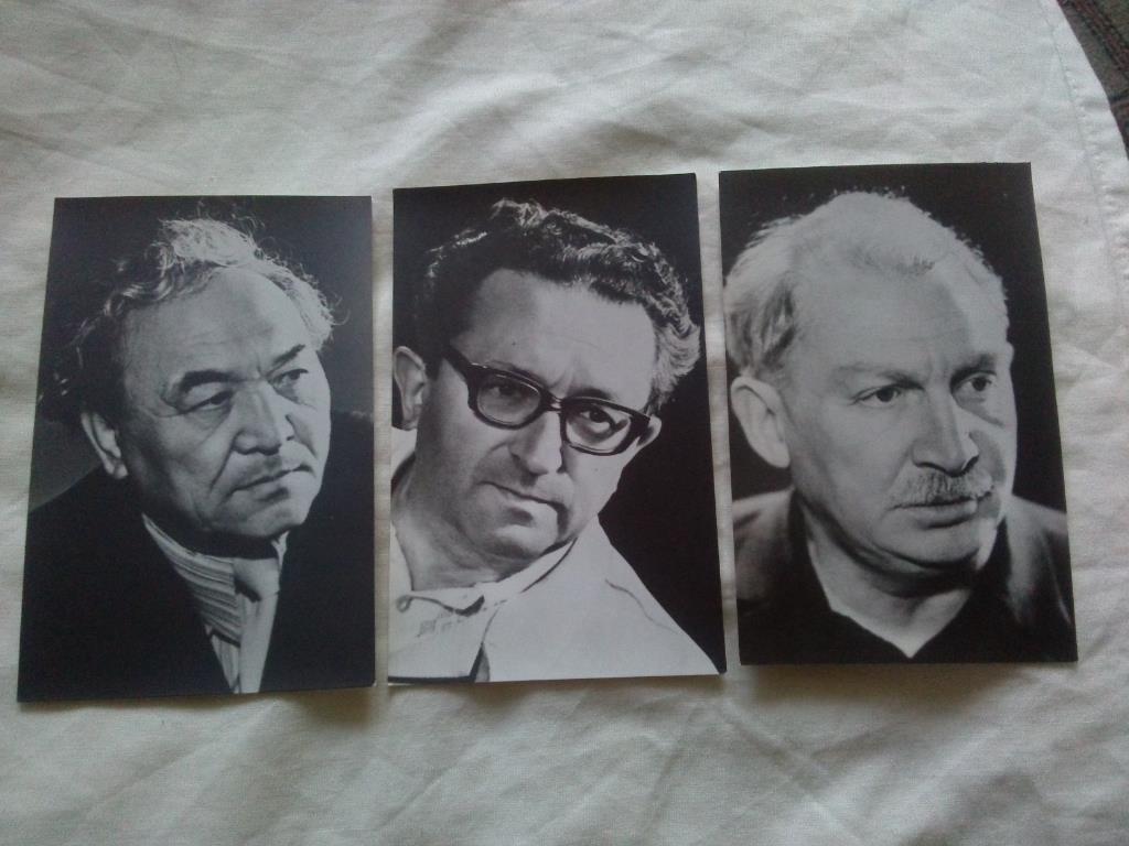 Советские поэты 1981 г. полный набор - 10 открыток (Поэзия) чистые , в идеале 3