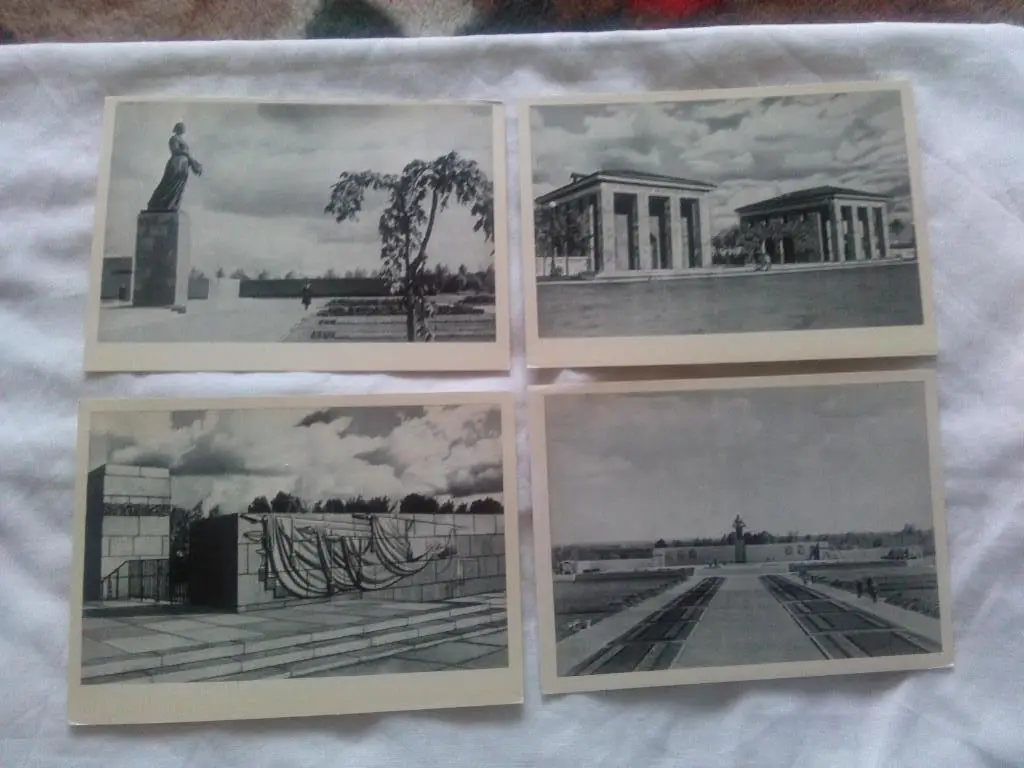 Пискаревское мемориальное кладбище 1963 г. полный набор - 15 открыток (чистые) 3