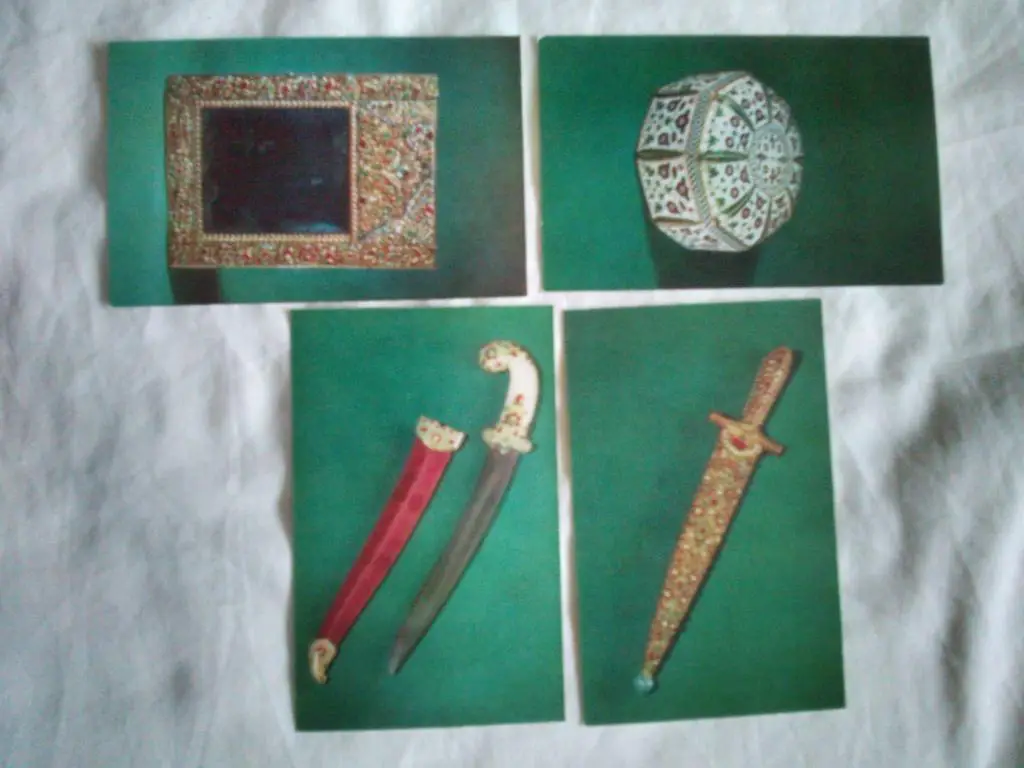 Ювелирные изделия Индии XVII века 1975 г. полный набор - 16 открыток (чистые) 4