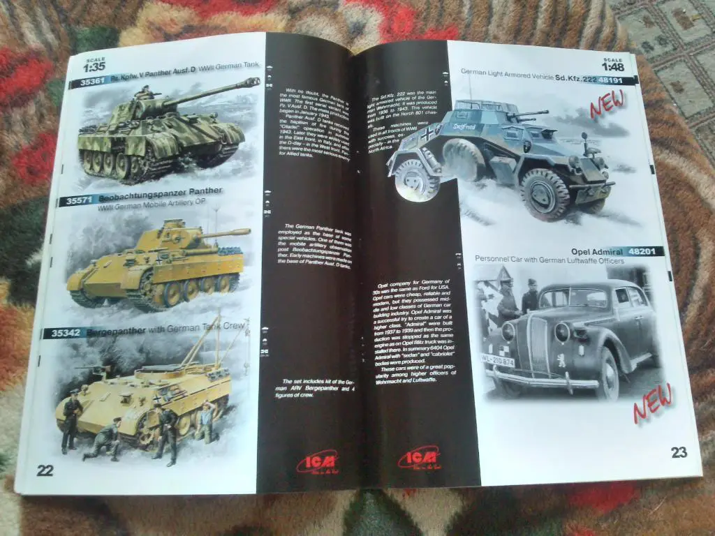 Иллюстрированный каталог моделей из пластика фирмыICM4