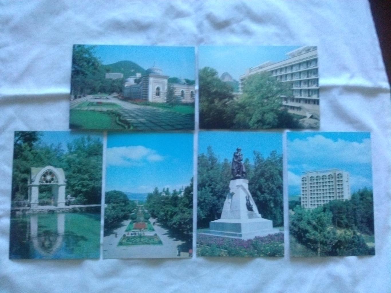 Города СССР : Кавказские Минеральные воды 1982 г. полный набор - 18 открыток 5