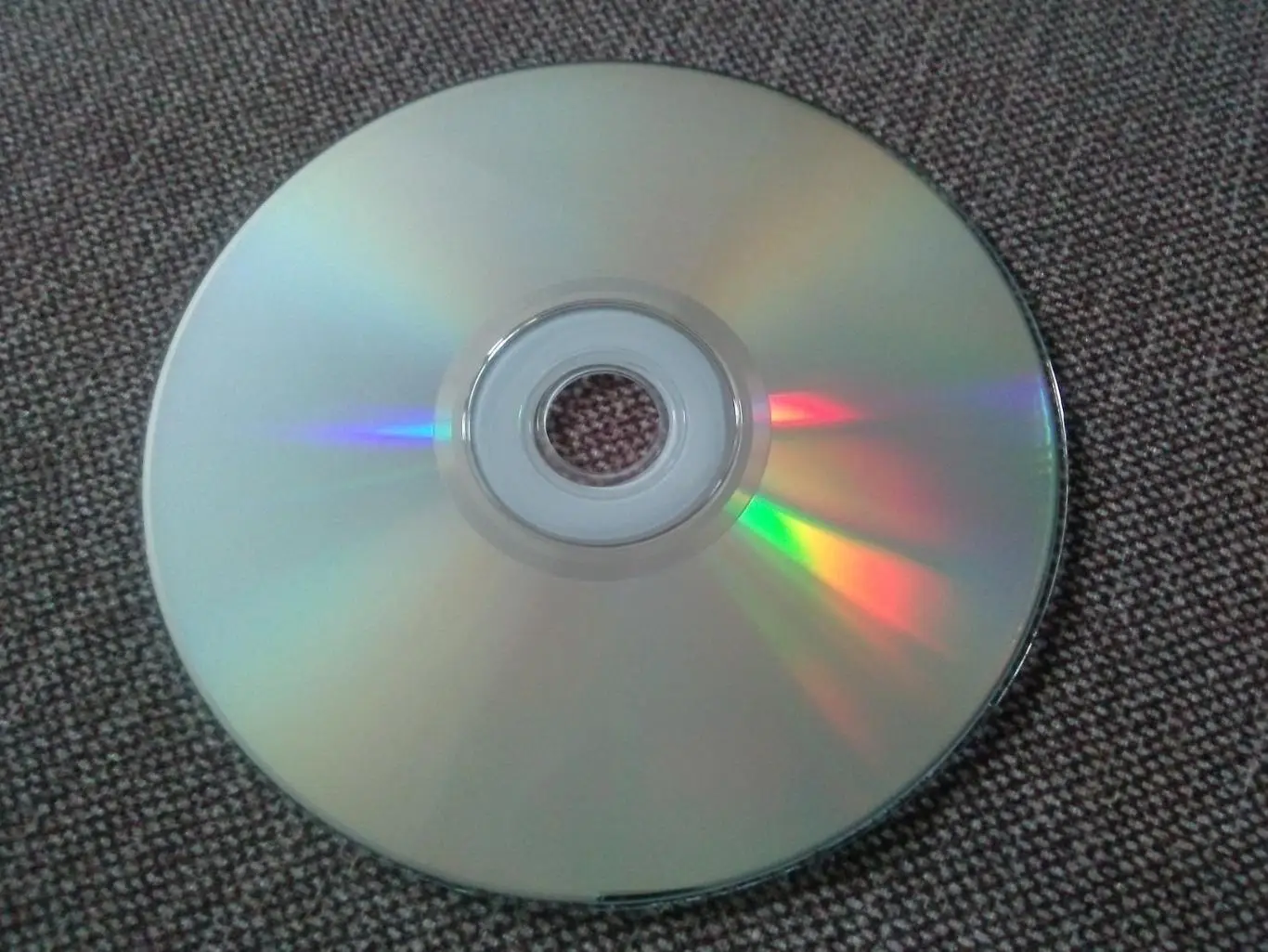 DVD диск : Любовь на линии фронта (лицензия) Военный боевик Война История 4