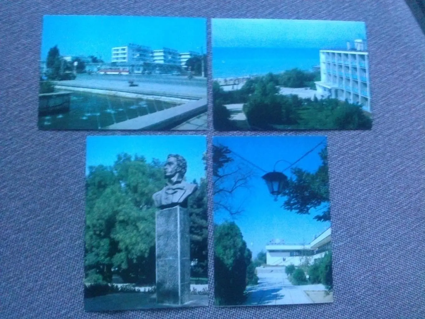 Города СССР : Саки 1985 г. полный набор - 12 почтовых карточек (открыток) чистые 3