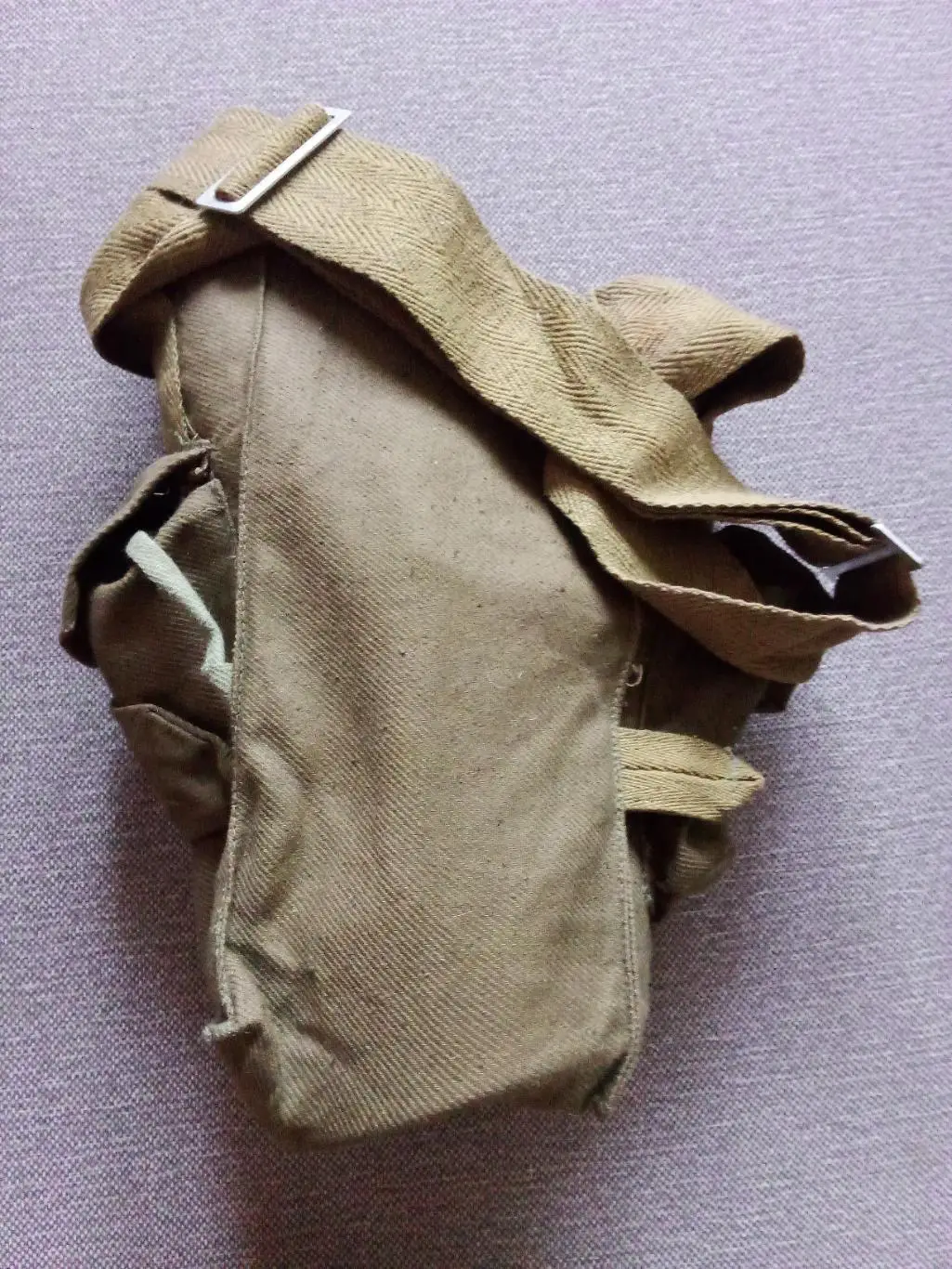 Противогаз армейский ЕО - 62 - К - 33 (с подсумком) новый (Армия СССР , война)