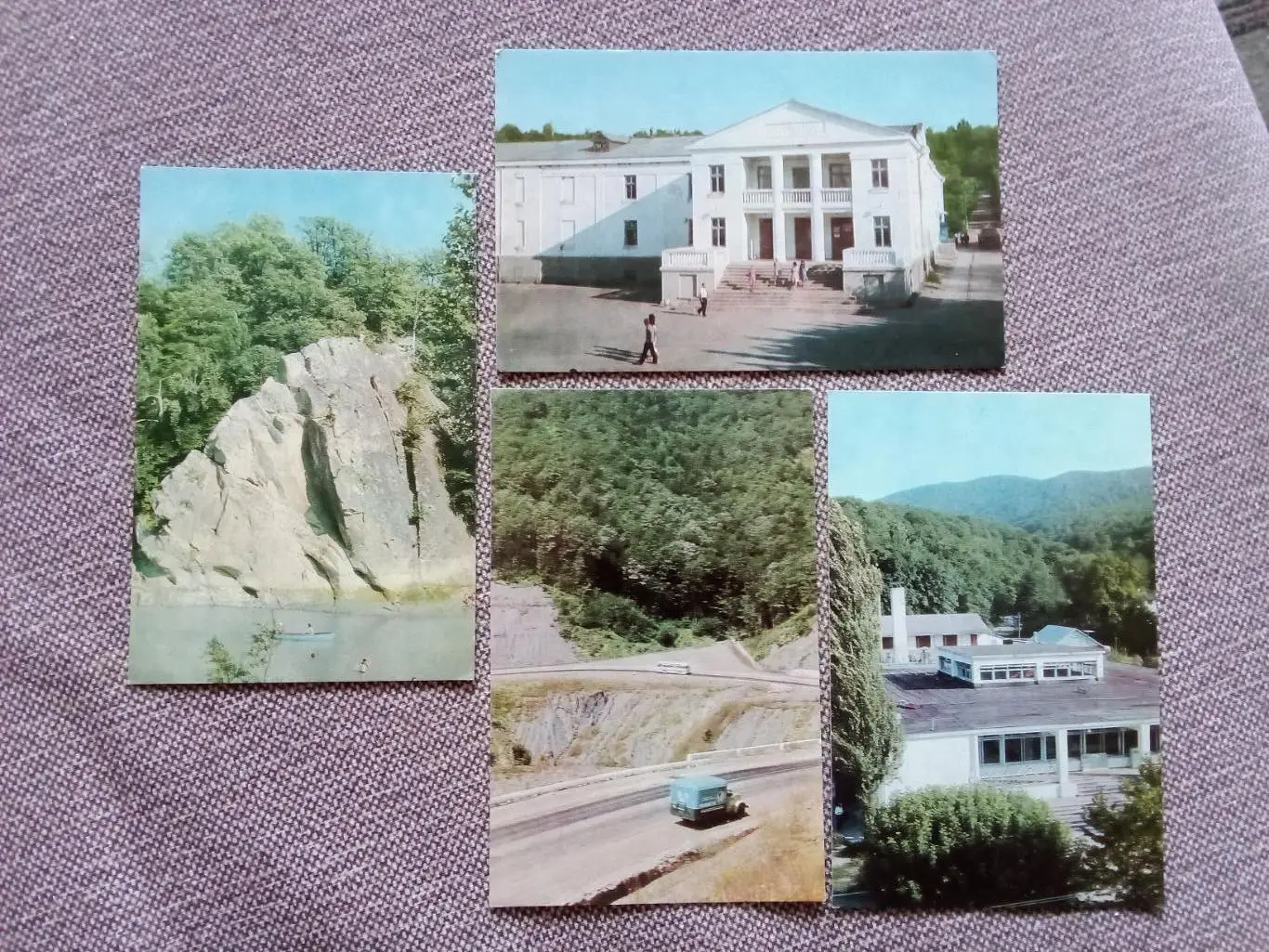 Города СССР : Горячий Ключ 1975 г. полный набор - 8 открыток (Редкий набор) 4