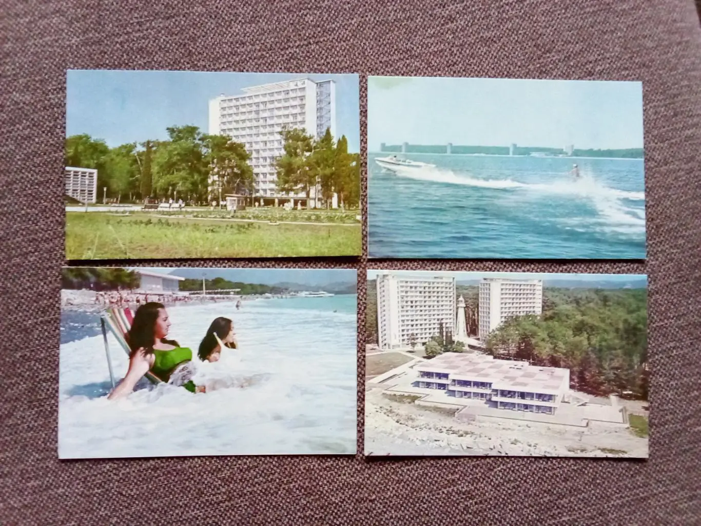 Города СССР : Пицунда (Абхазия) 1970 г. полный набор - 15 открыток (Кавказ) 3