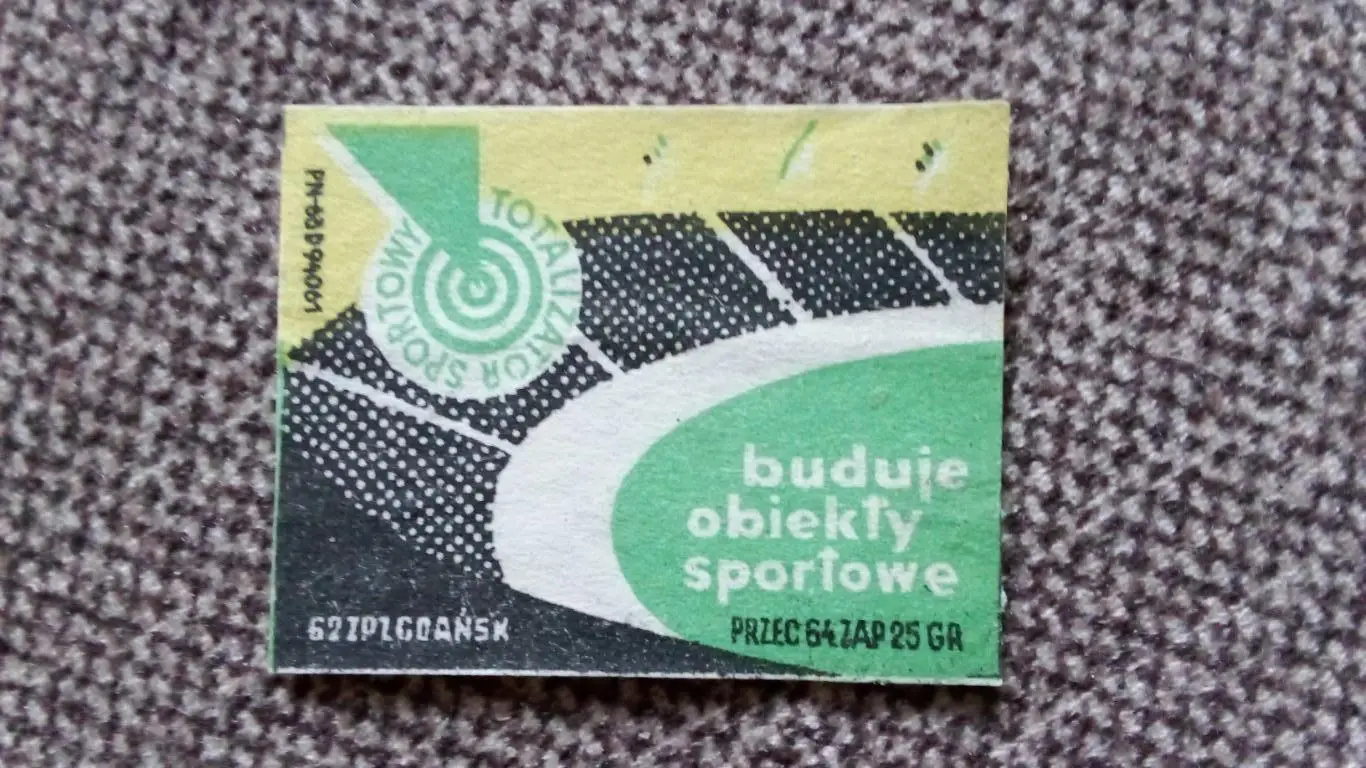 Спичечные этикетки (Спички) : Польша (60 - е годы) Футбол Спорт Стадион