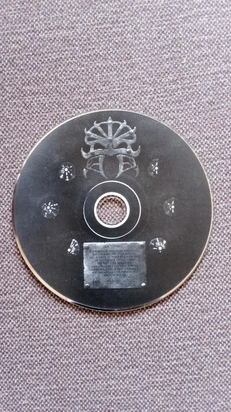 CD группаLordi-The Arockalypse2006 г. Heaxy metal (толстый буклет) 4