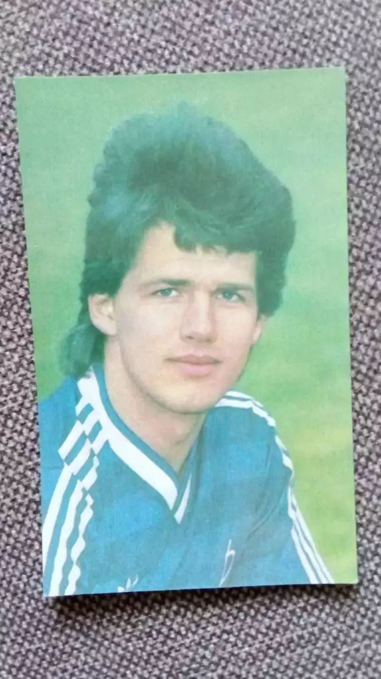 Карманный календарик : Футбол 1990 г. Олег Саленко ФК Динамо ( Киев ) Спорт