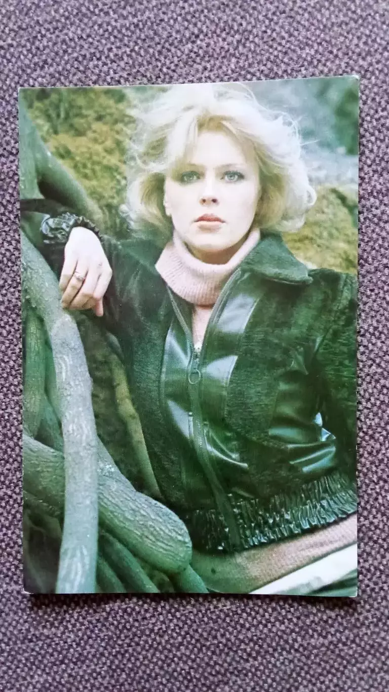 Актеры и актрисы кино и театра СССР : Ирина Азер 1979 г. Артисты СССР