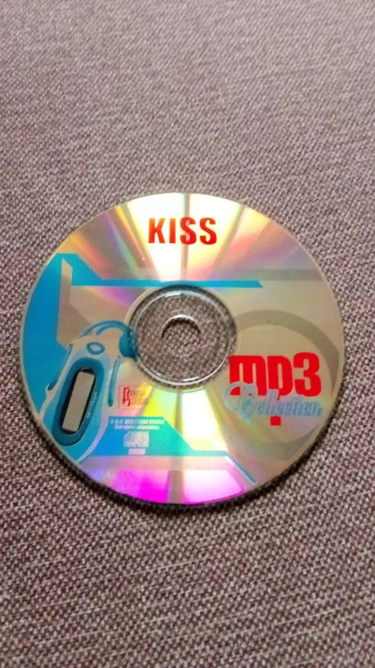 CD MP - 3 диск Группа Kiss 18 альбомов 1974 - 2009 гг. лицензия Hard & Heavy 2