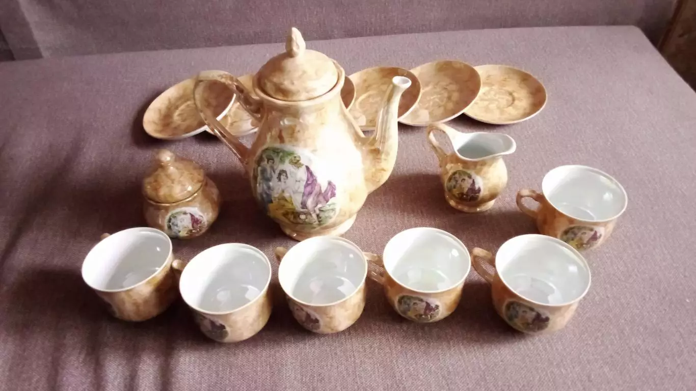 Чайный сервиз ( made in Poland ) 70 - е годы (полный комплект)