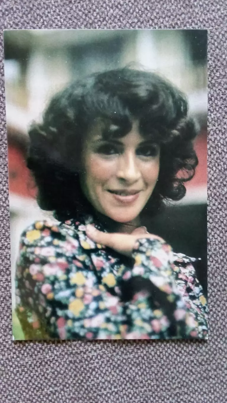 Актеры и актрисы кино и театра : Фатима Буамари 1976 г. Алжир (Артисты)