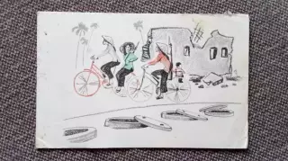 Вьетнамские девушки . Война во Вьетнаме 1969 г. На улицах Ханоя Велосипед